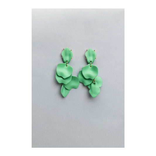 Bow 19 - Leaf Earrings Soft Green