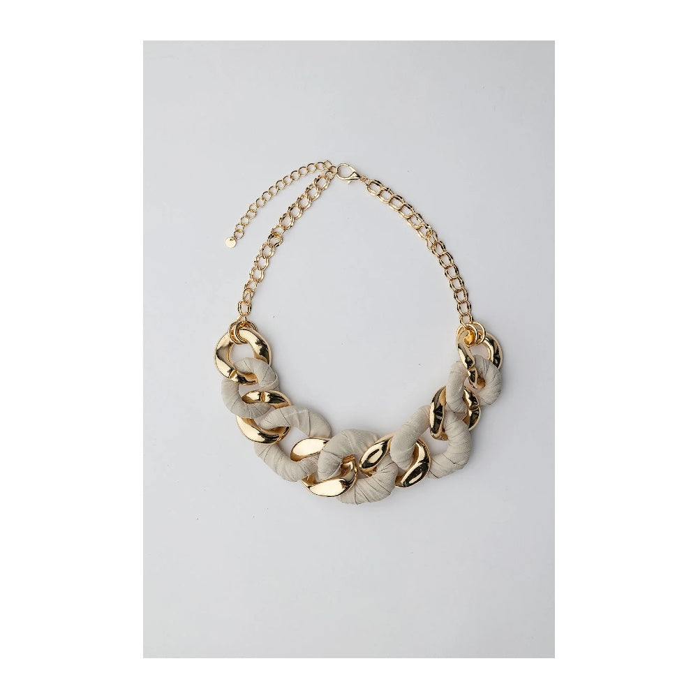 Bow 19 - Luisa Necklace Greige