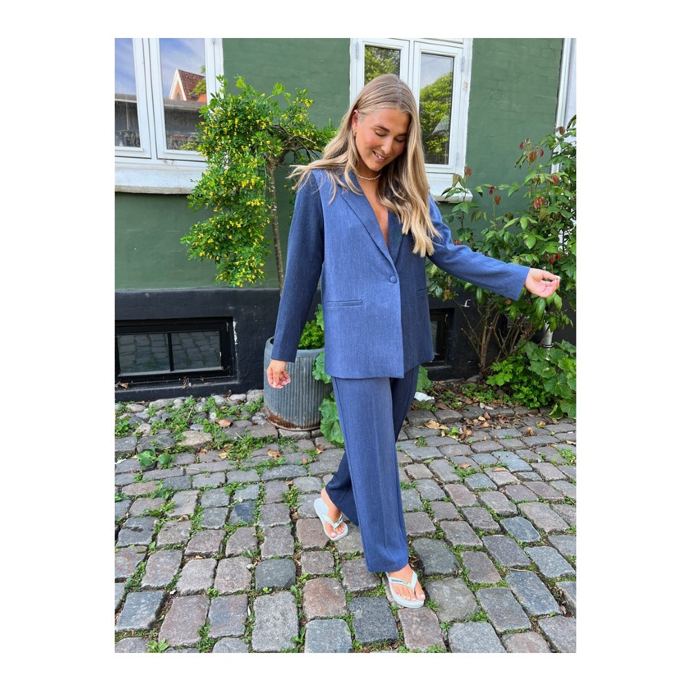 A View - Swan Block Blazer