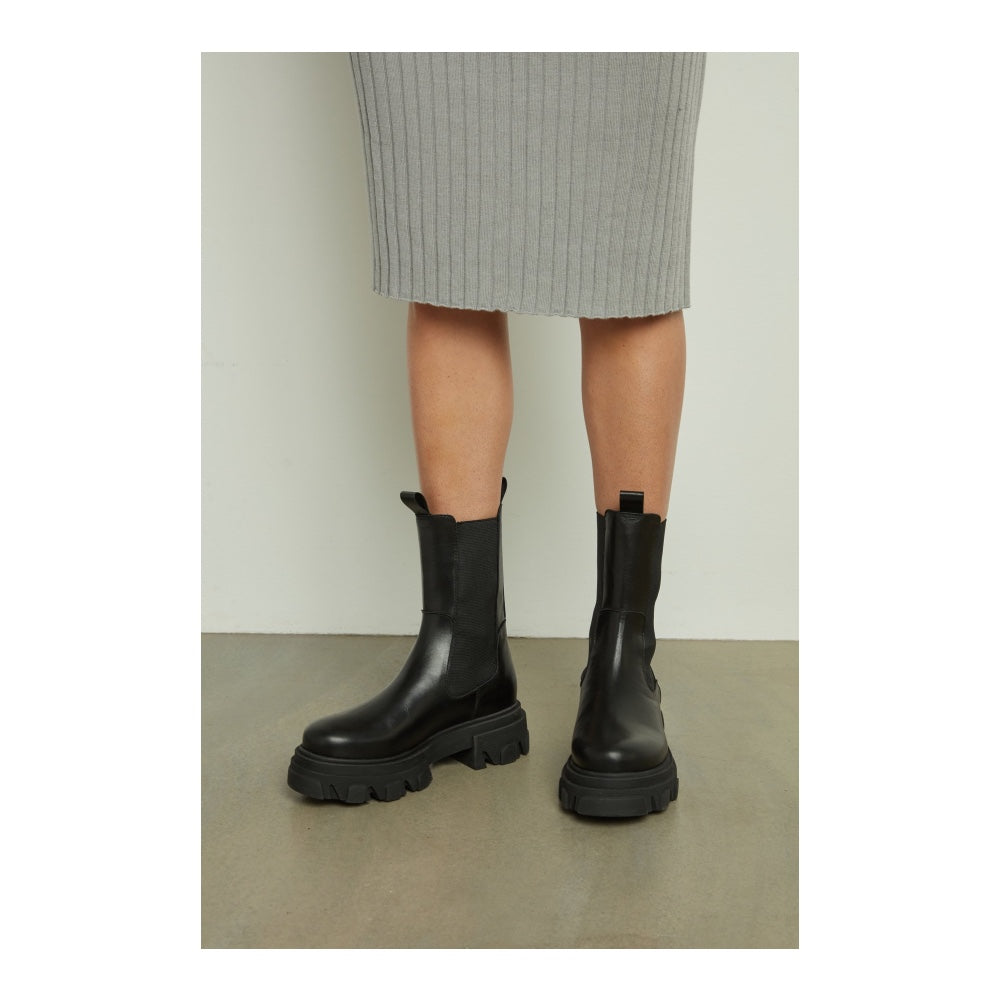 Shoe Biz Copenhagen - Urato Nirvana