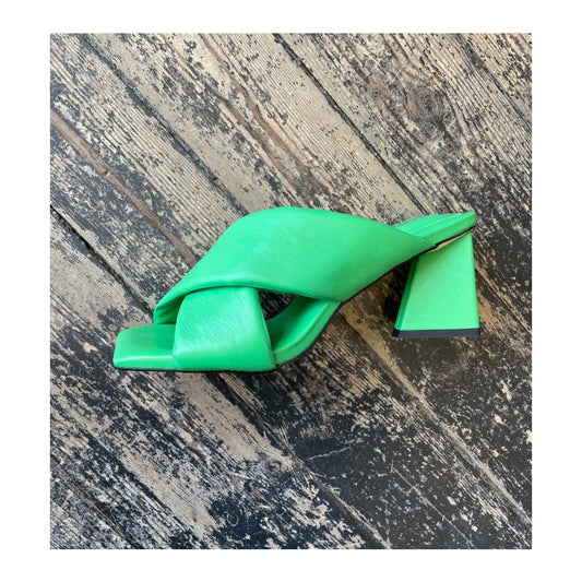 Ärtgröna skor från Shoe Biz