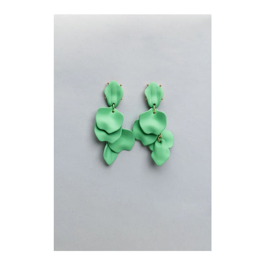 Bow 19 - Leaf Earrings Soft Green